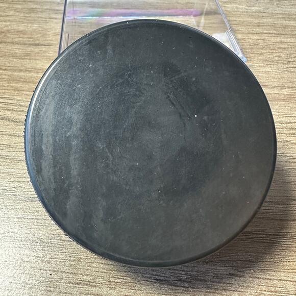 Red Wings Vladimir Konstantinov Sergei Mnatsakanov "Believe" Memorial NHL puck - Picture 2 of 6